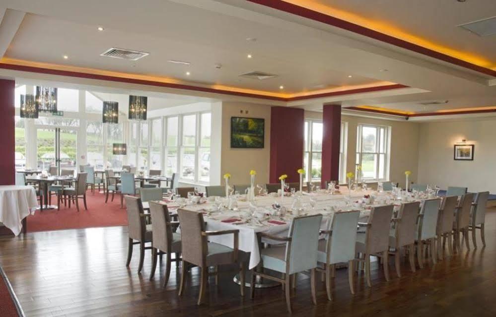 Westport Country Lodge Hotel Екстер'єр фото