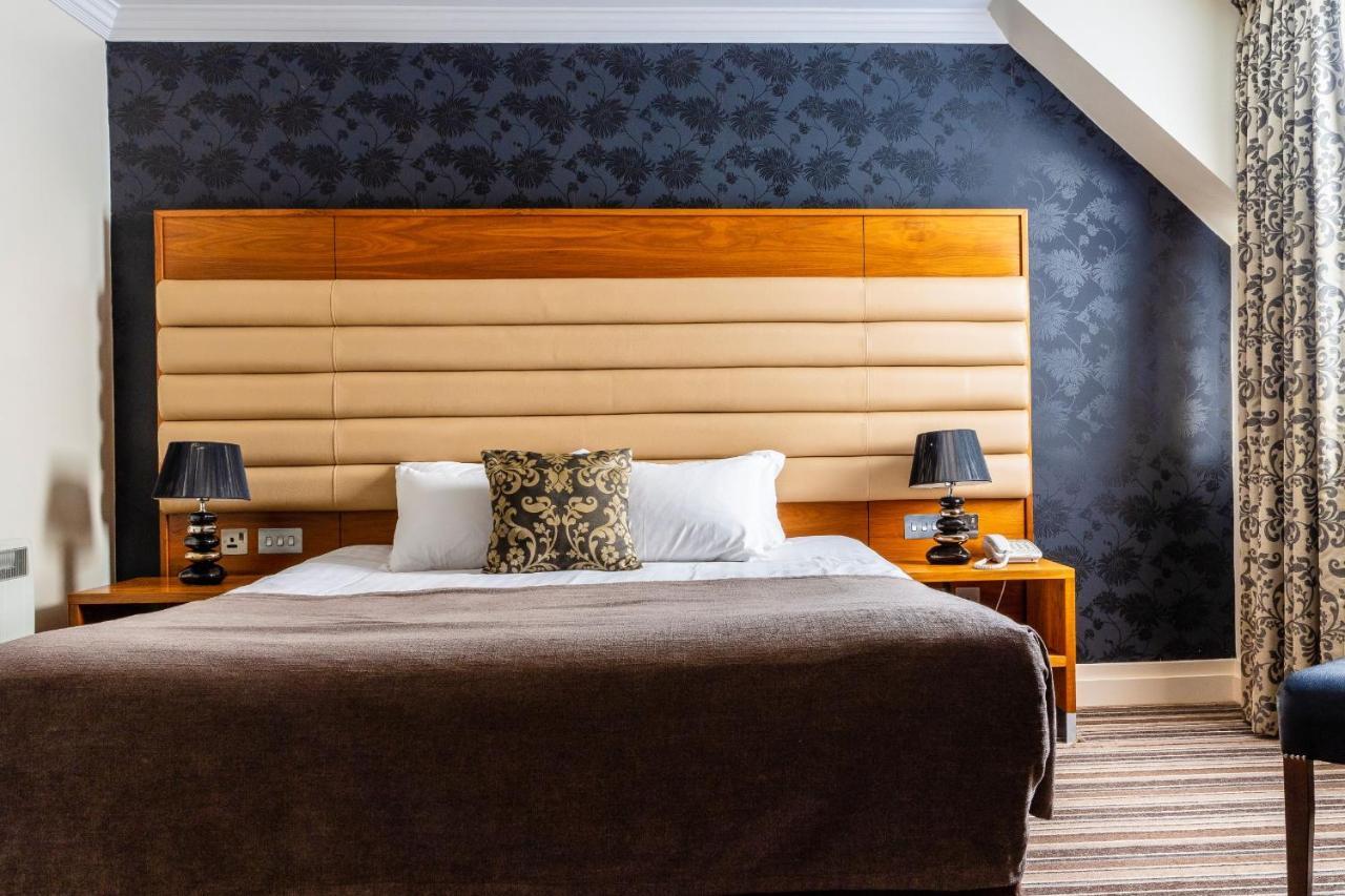 Westport Country Lodge Hotel Екстер'єр фото